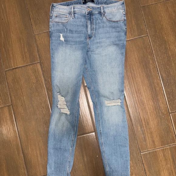 Hollister high Rise Super Skinny Jeans - Picture 1 of 5